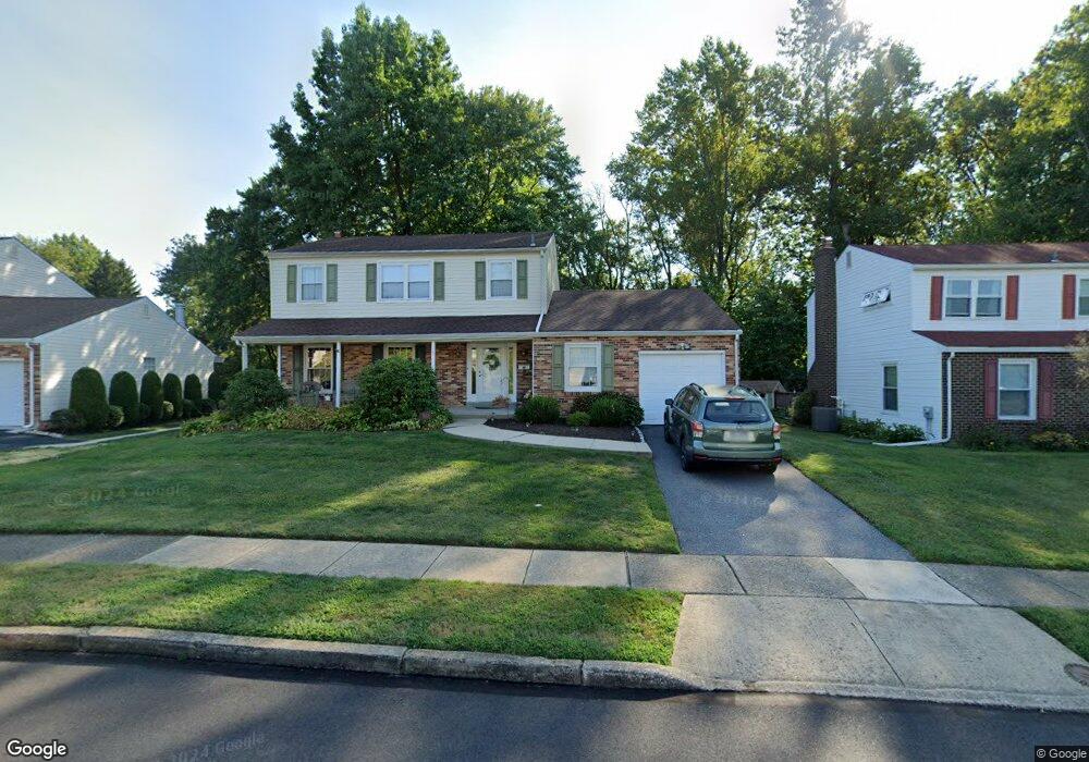 503 Camelot Dr, Brookhaven, PA 19015 - photo 1