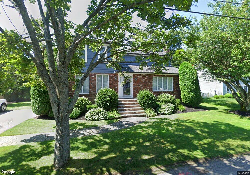 48 Pitman Rd, Marblehead, MA 01945 - photo 1