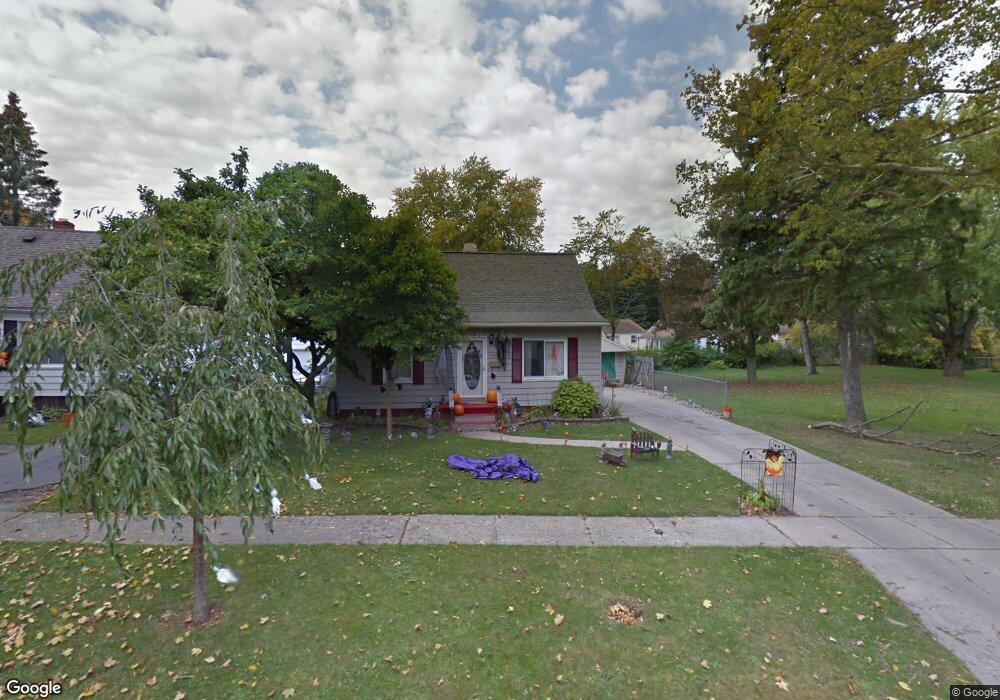 1616 Blackberry Ln, Flint, MI 48507 - photo 1