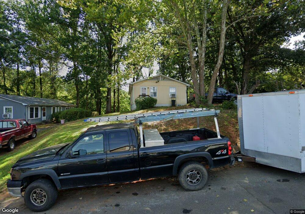 1000 Rougemont Ave, Charlottesville, VA 22902 - photo 1