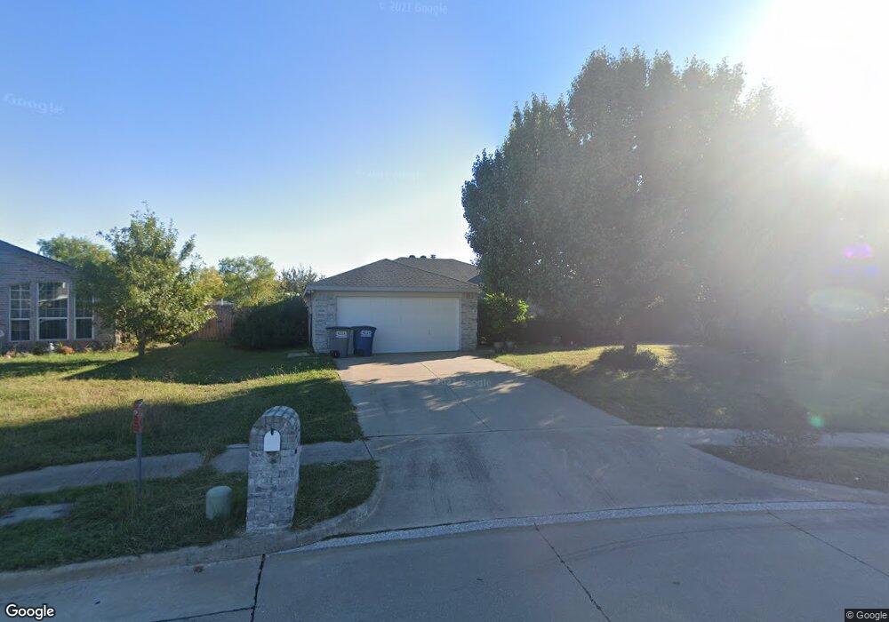 1035 Hall Dr, Wylie, TX 75098 - photo 1