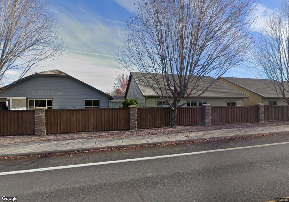 1740 NW Cliffside Way, Redmond, OR 97756 - photo 1