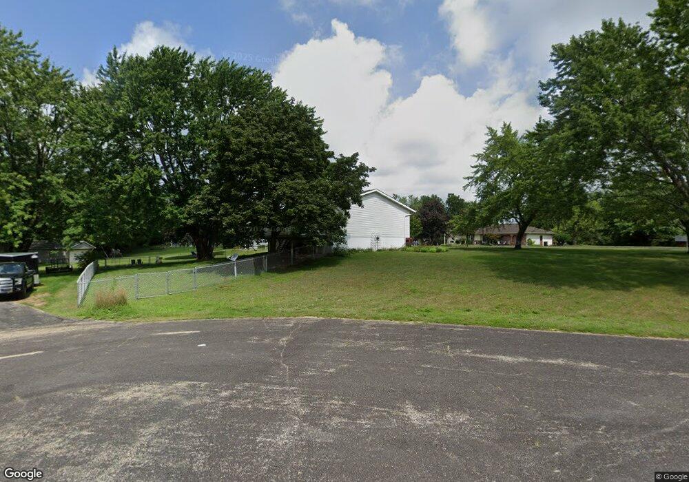 15827 N Brougham Dr, Chillicothe, IL 61523 - photo 1