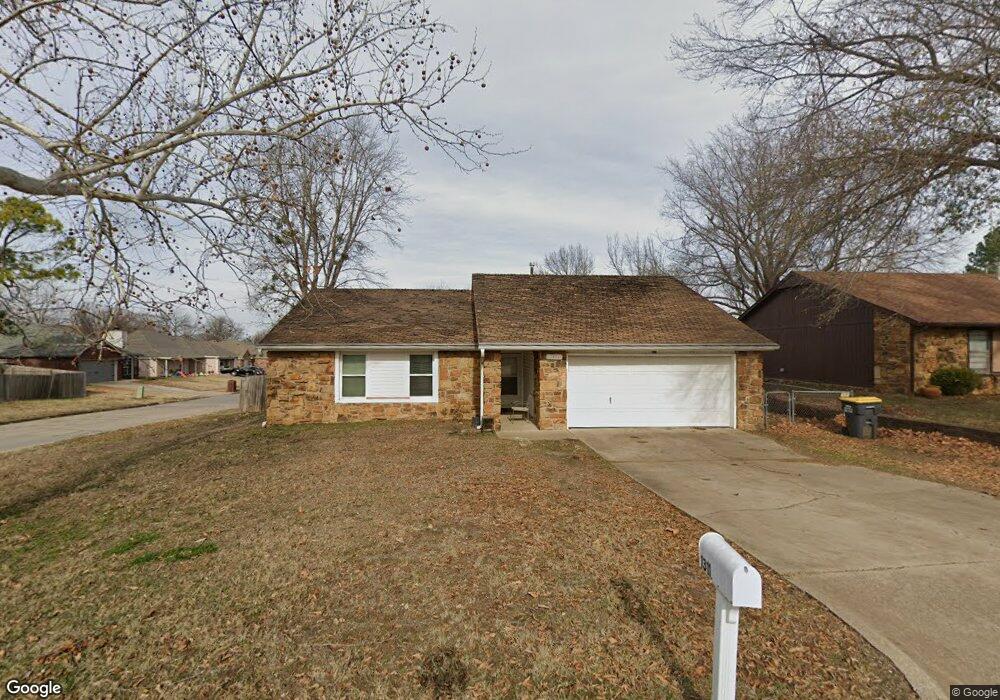 1311 E 139th St, Glenpool, OK 74033 - photo 1