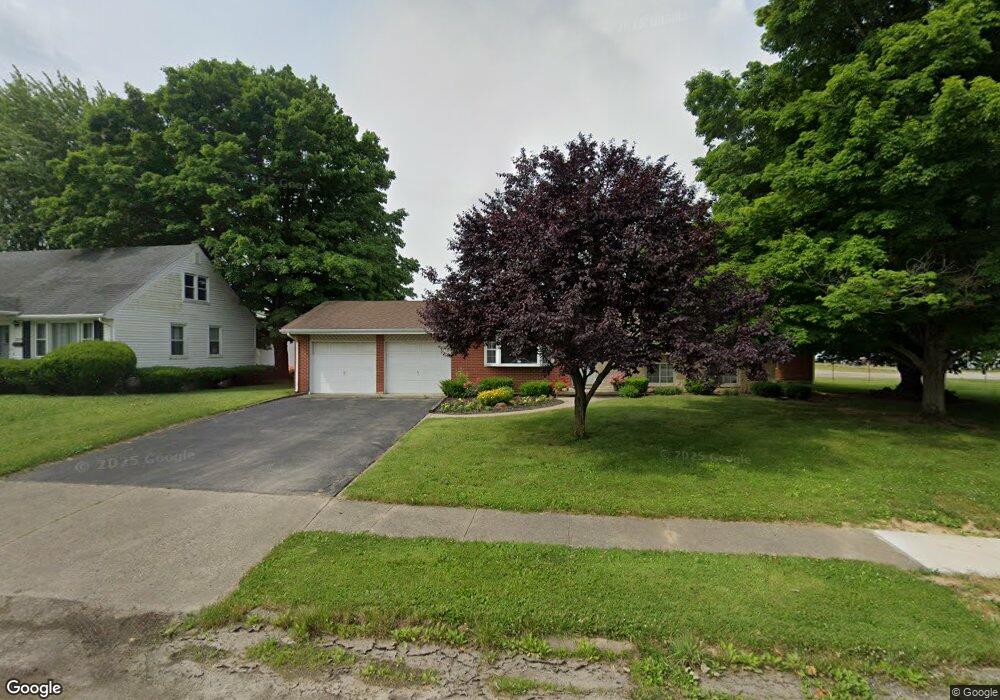 299 Omalee Dr, Xenia, OH 45385 - photo 1