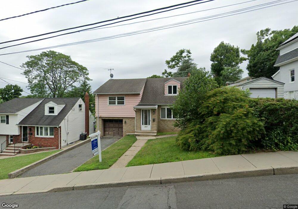420 Ottawa Ave, Hasbrouck Heights, NJ 07604 - photo 1