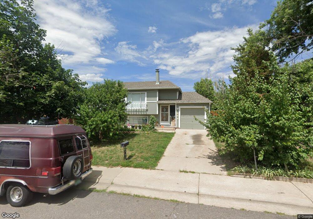 11559 E Ada Place, Aurora, CO 80012 - photo 1