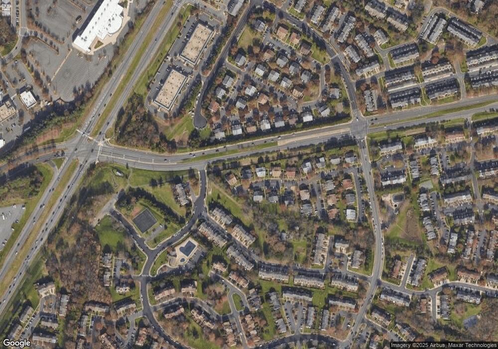 14022 Grumble Jones Court B, Centreville, VA 20121 - photo 1