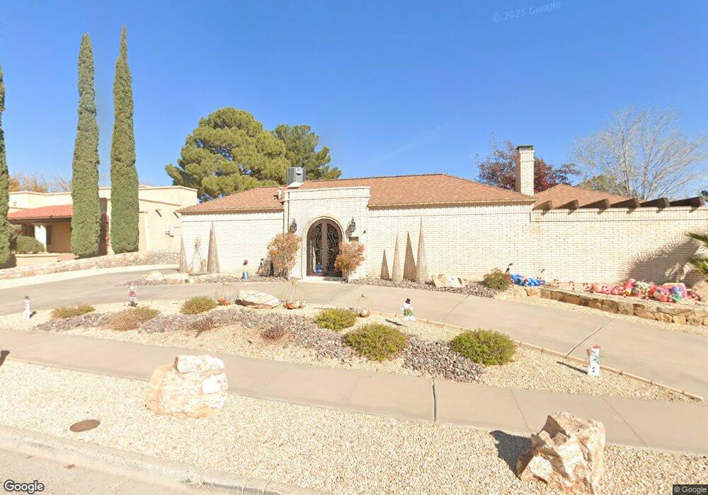 11229 Leo Collins Dr, El Paso, TX 79936 - photo 1