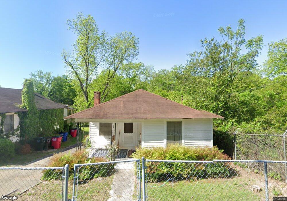 726 Pebble St, Macon, GA 31201 - photo 1