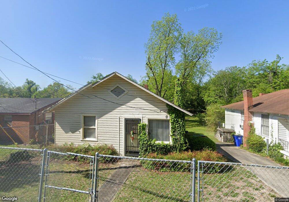 720 Pebble St, Macon, GA 31201 - photo 1