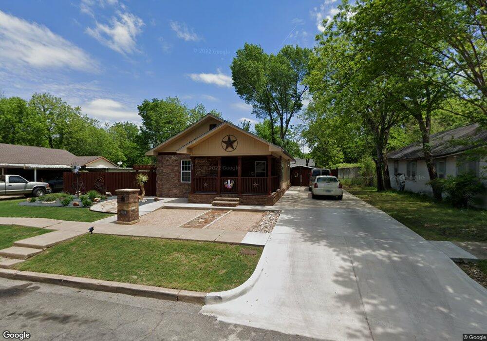 1008 N Mckinney St, Ennis, TX 75119 - photo 1