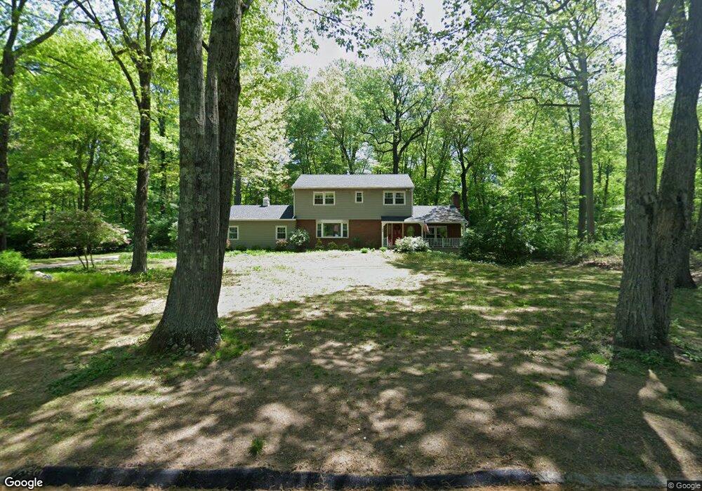 192 Canoe Brook Rd, Trumbull, CT 06611 - photo 1