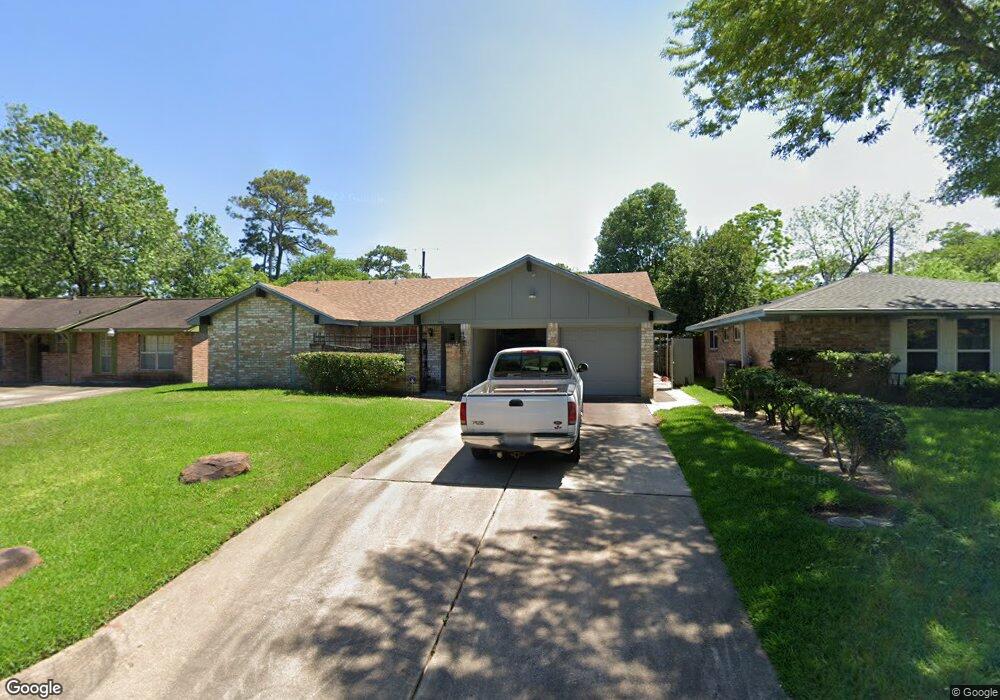7726 Lakewood Dr, Houston, TX 77016 - photo 1