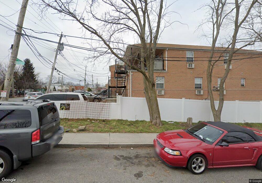 2019 Gildersleeve Ave, Bronx, NY 10473 - photo 1