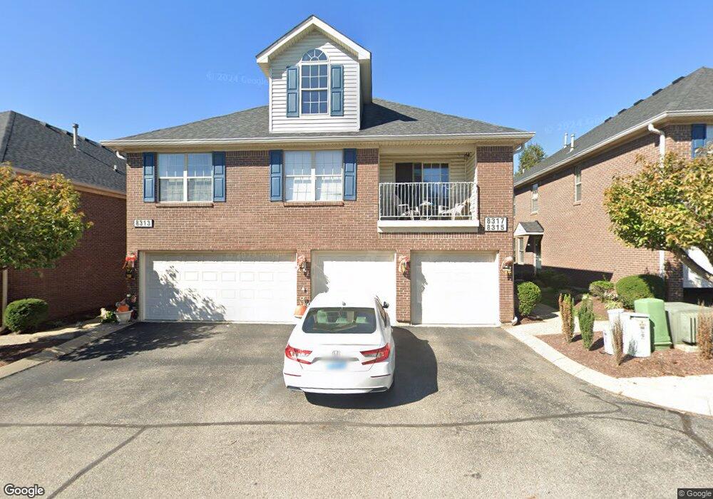 8313 Grand Trevi Dr, Louisville, KY 40228 - photo 1