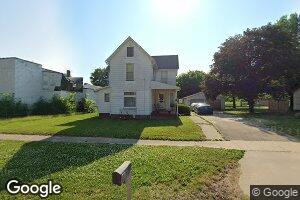 209 N Main St, Tampico, IL 61283