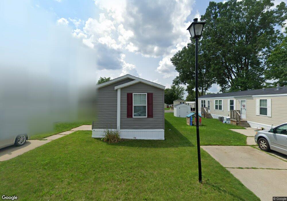 320 Kennedy Ct, Davison, MI 48423 - photo 1