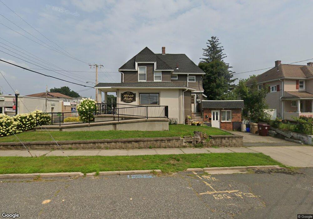 222 Winsor St, Ludlow, MA 01056 - photo 1