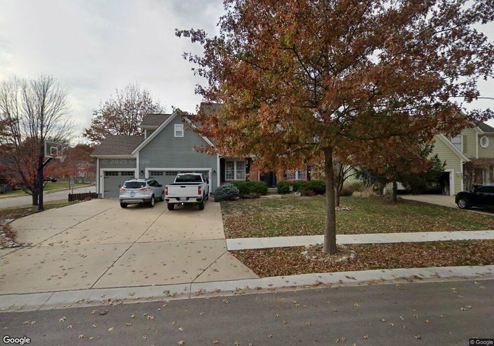 5026 Mccoy St, Shawnee, KS 66226 - photo 1