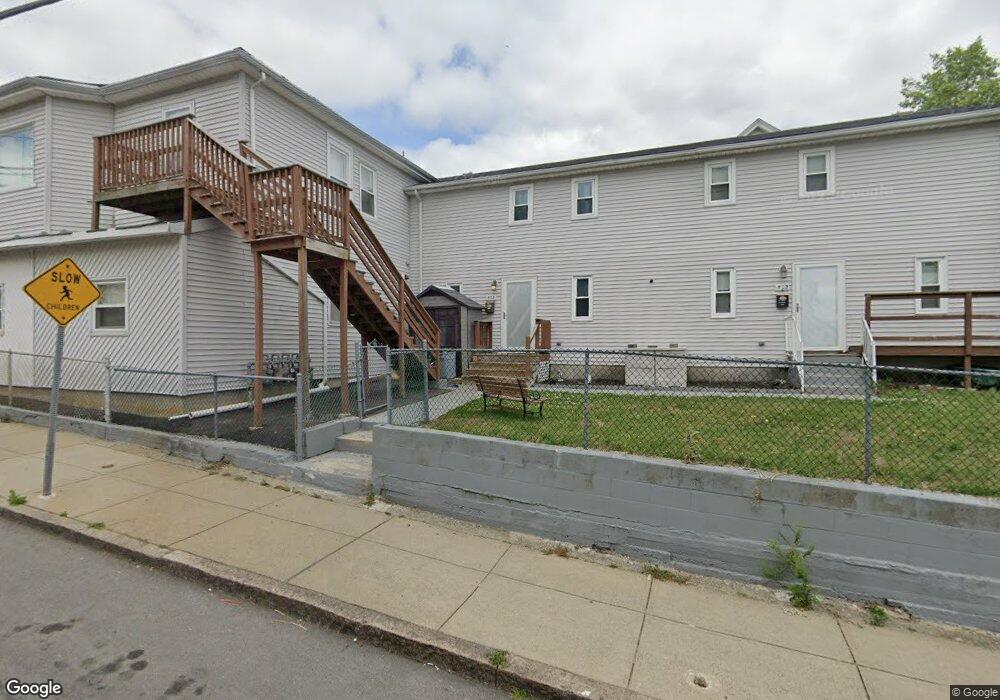 532 Warren St unit 1, Fall River, MA 02721 - photo 1