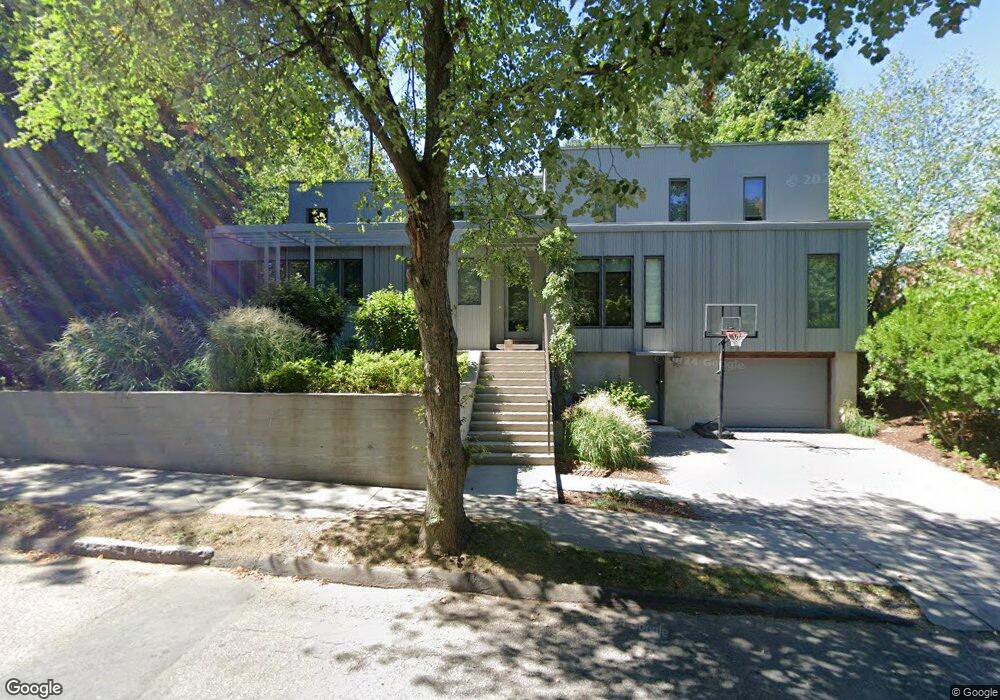 15 Borland St, Brookline, MA 02446 - photo 1