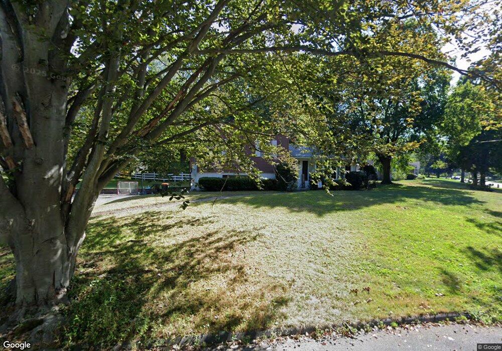 3 Mary Lyon Dr, South Hadley, MA 01075 - photo 1