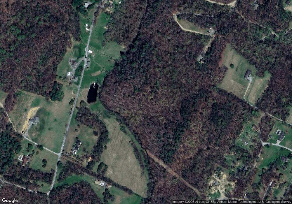 1201 Quaint Acres Ln, Berkeley Springs, WV 25411 - photo 1