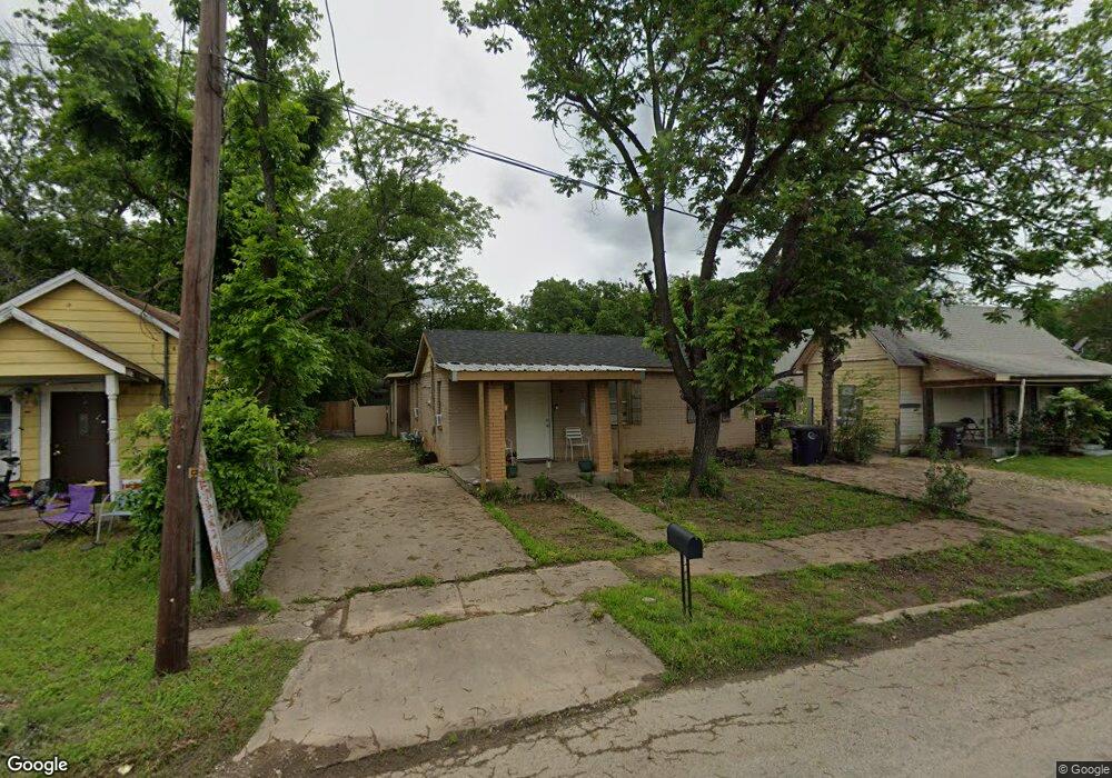 807 N Wilhite St, Cleburne, TX 76031 - photo 1