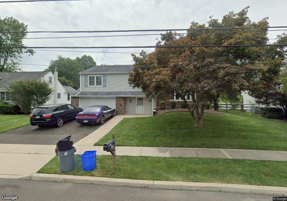 150 Rice Dr, Morrisville, PA 19067 - photo 1