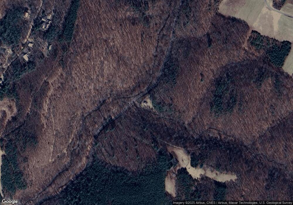 7235 Highland Ridge Rd, Berkeley Springs, WV 25411 - photo 1