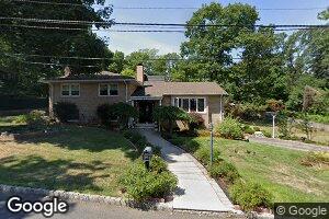 401 Wooddale Ave, Staten Island, NY 10301