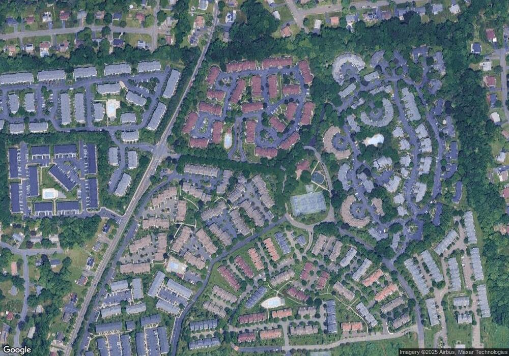 18 Milford Ct unit 121, Nanuet, NY 10954 - photo 1