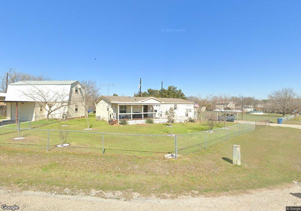 300 Skylark Dr, Granbury, TX 76049 - photo 1