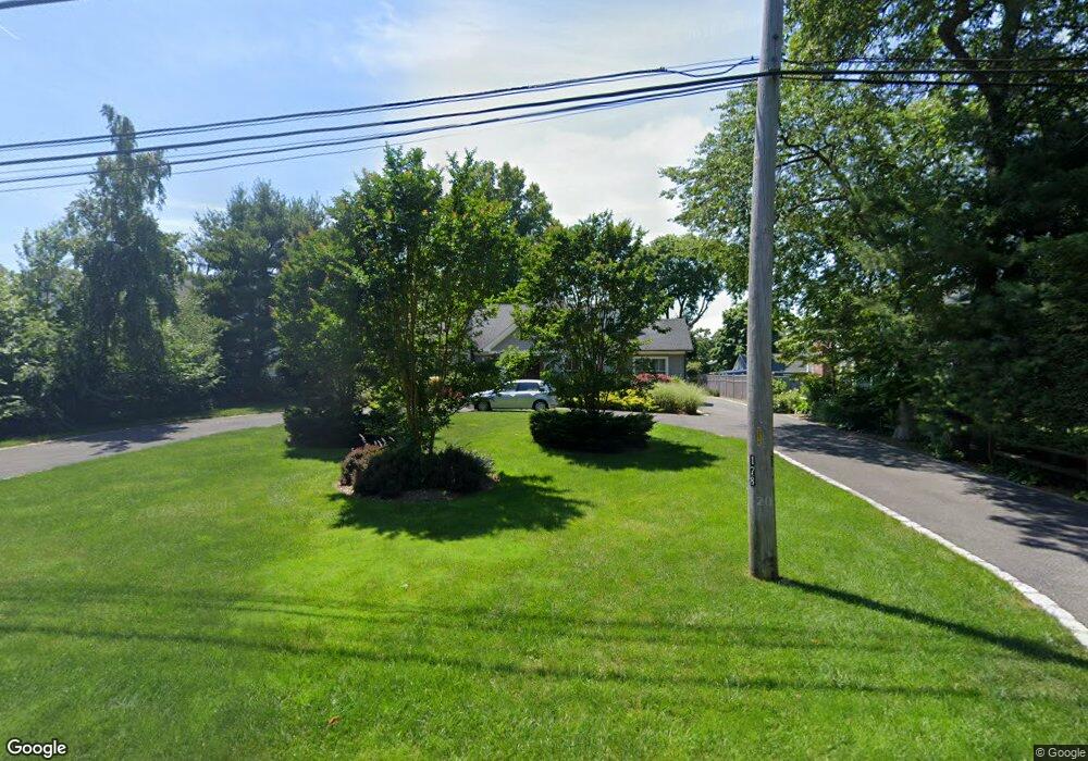 178 Gillette Ave, Bayport, NY 11705 - photo 1