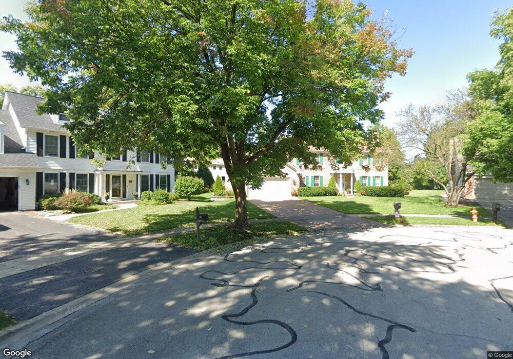 811 Atlanta Ct, Naperville, IL 60540 - photo 1