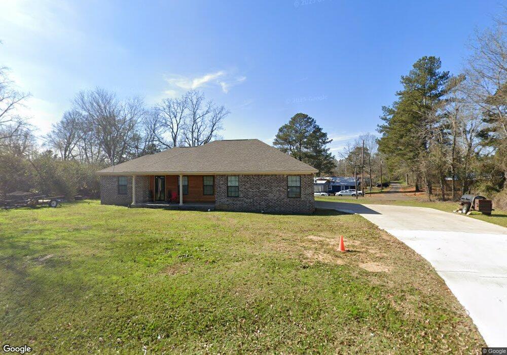 1106 Monticello St, Hazlehurst, MS 39083 - photo 1