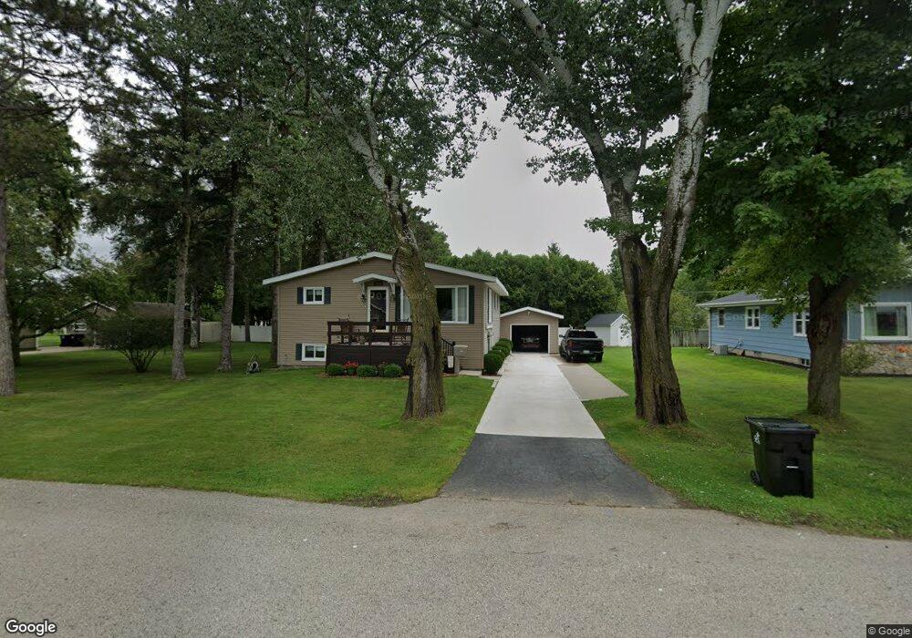3704 16th St, Menominee, MI 49858 - photo 1
