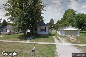 207 Ross St, Dawson, IL 62520