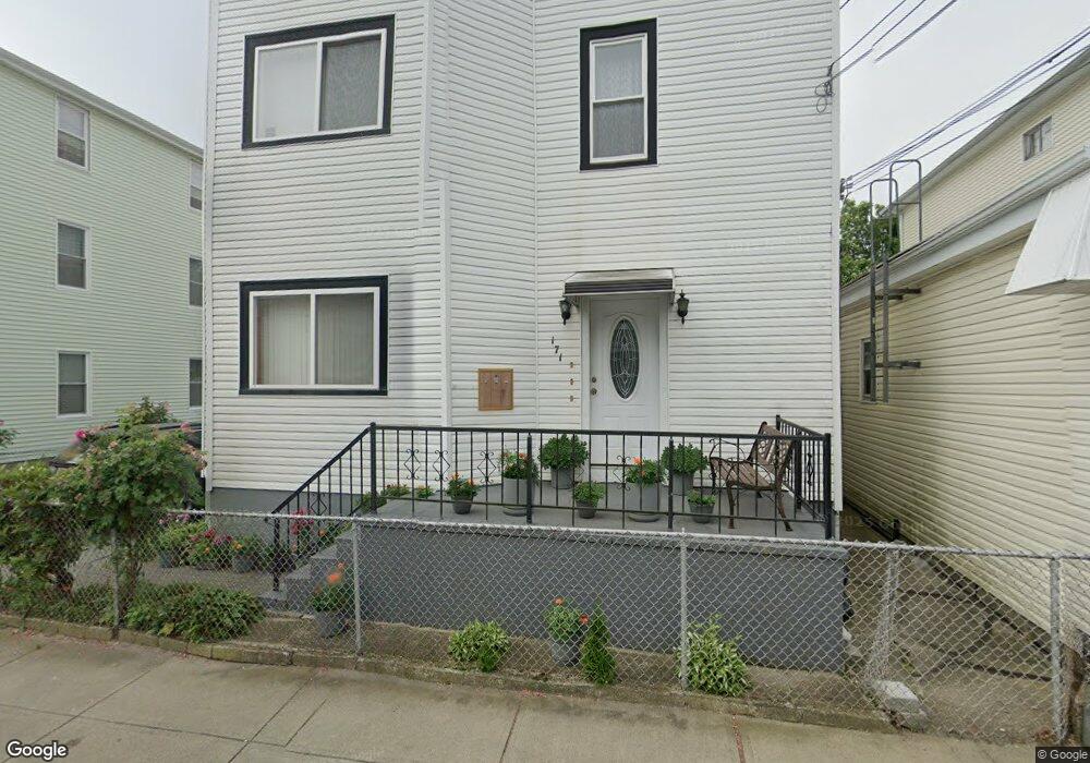 171 Warren St, Fall River, MA 02721 - photo 1