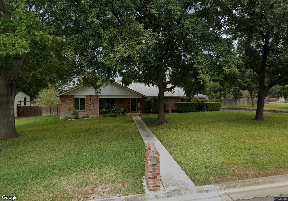 1233 River Acres Dr, New Braunfels, TX 78130 - photo 1