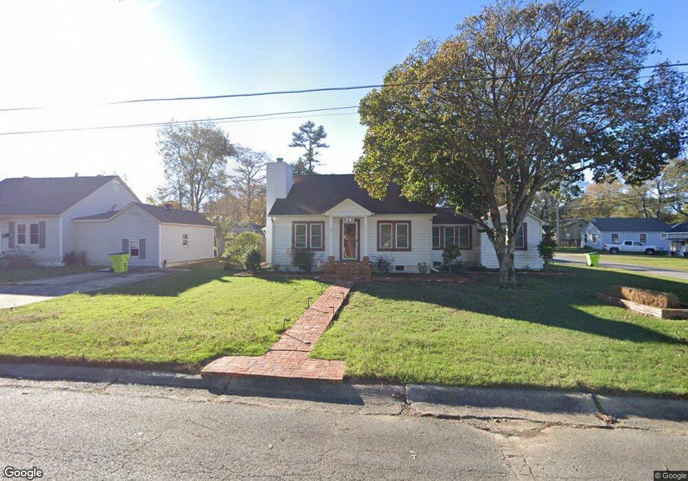 511 W 9th St, Stuttgart, AR 72160 - photo 1