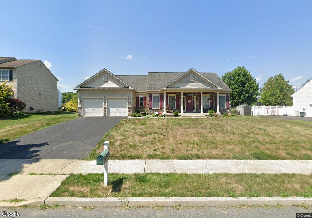 1156 Wheaton Dr, Bethlehem, PA 18017 - photo 1