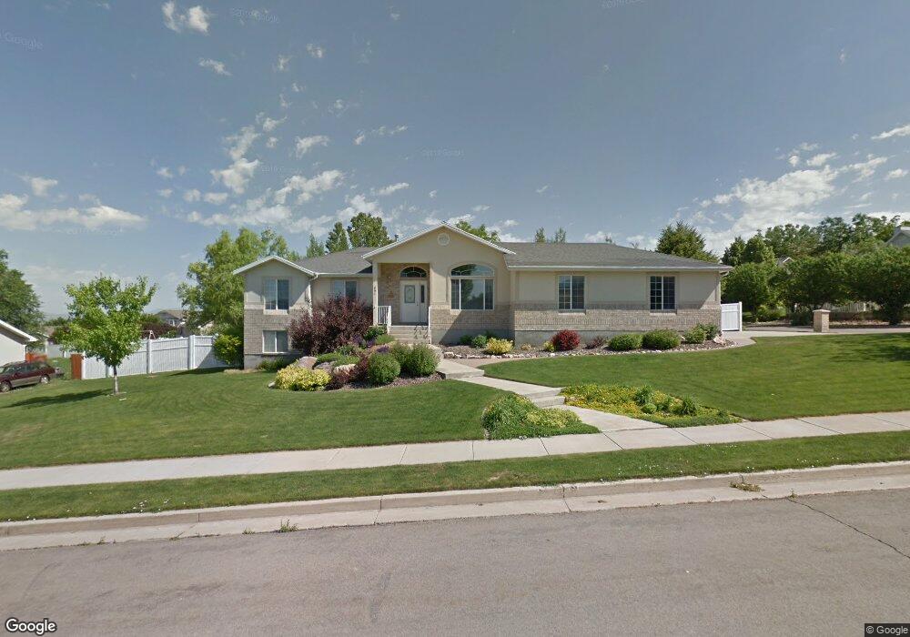 891 E 400 S, Smithfield, UT 84335 - photo 1