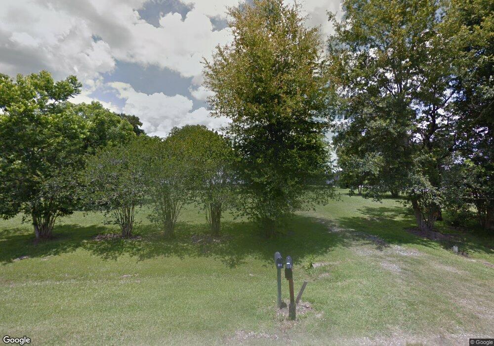 2818 Labauve Dr, New Iberia, LA 70560 - photo 1