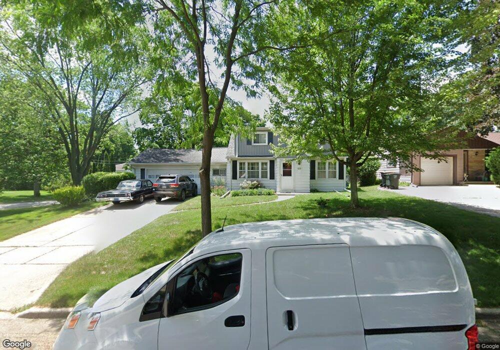 2121 N 118th St, Milwaukee, WI 53226 - photo 1