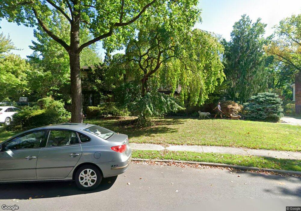 112 Brown Cir, Paramus, NJ 07652 - photo 1