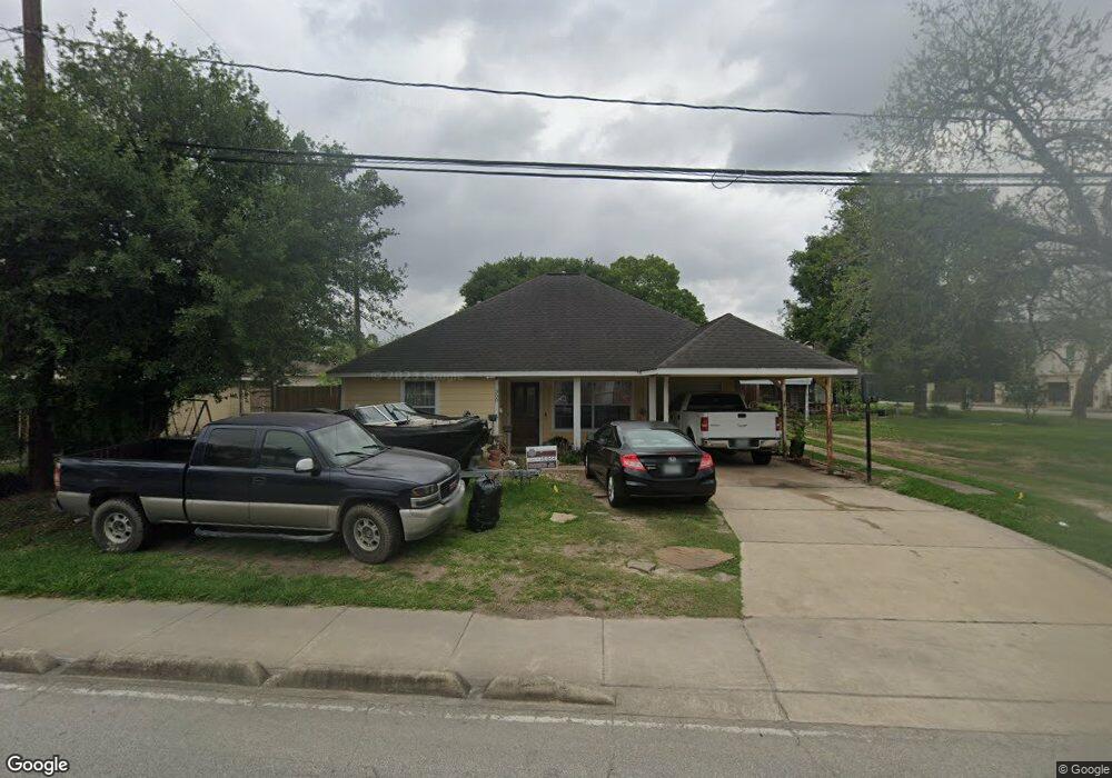 308 Link Rd, Houston, TX 77009 - photo 1