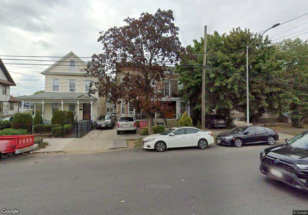 9430 111th St, South Richmond Hill, NY 11419 - photo 1