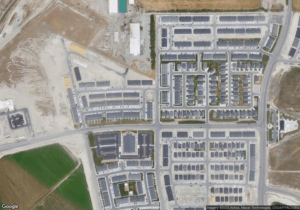 750 N 3940 W unit 48, Lehi, UT 84043 - photo 1